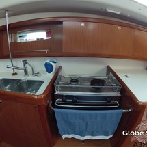 Beneteau Oceanis 43