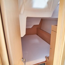 Beneteau Oceanis 38.1