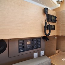 Beneteau Oceanis 38.1