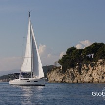 Beneteau Oceanis 35