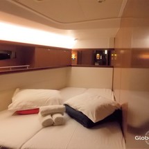 Beneteau Oceanis 54
