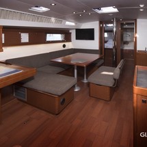 Beneteau Oceanis 48