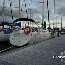 Beneteau 37