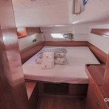 Beneteau Oceanis 60