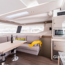 Fountaine Pajot Saona 47