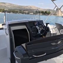 Beneteau Flyer 7.7 SUNdeck