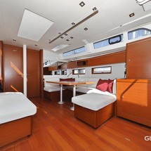 Beneteau Oceanis 51.1