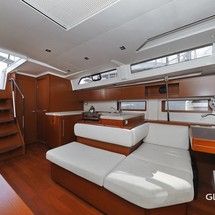 Beneteau Oceanis 51.1
