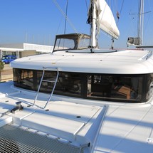 Lagoon 39