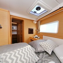 Lagoon 39
