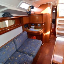 Beneteau Oceanis 37