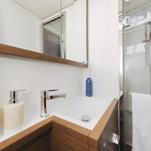 Lagoon 620
