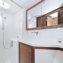 Lagoon 450