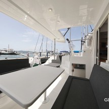 Lagoon 400 S2