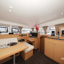 Lagoon 400 S2
