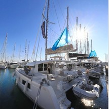 Lagoon 40