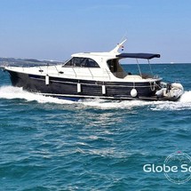 SAS Adriana 44