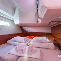 Beneteau Oceanis 45