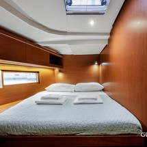 Beneteau Oceanis 51.1