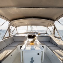 Beneteau Oceanis 51.1
