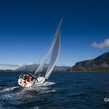 Bavaria 44