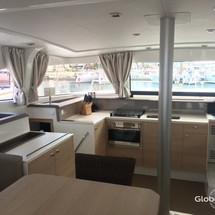 Bali catamarans 4.0 lounge