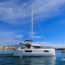 Lagoon 40