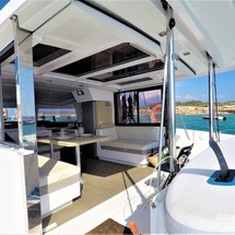 Bali catamarans 4.0 lounge