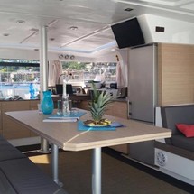 Bali catamarans 4.0 lounge