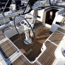 Beneteau Oceanis 37