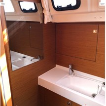 Jeanneau Sun Odyssey 519