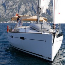 Beneteau Oceanis 45