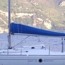 Beneteau First 211