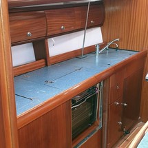 Bavaria 38