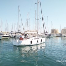 Beneteau Oceanis 40