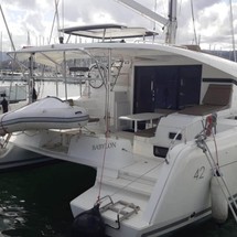 Lagoon 42