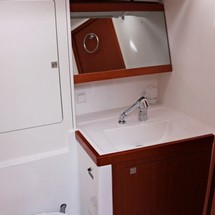 Beneteau Oceanis 48