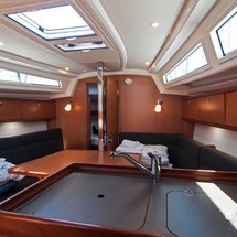 Bavaria CRUISER 34