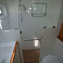 Lagoon 560