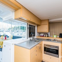 Lagoon 450 F