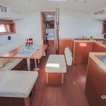 Beneteau Oceanis 48