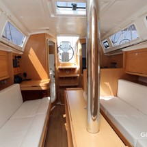 Jeanneau Sun Odyssey 319