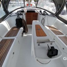 Beneteau Oceanis 43