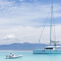 Lagoon 52