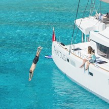 Lagoon 52