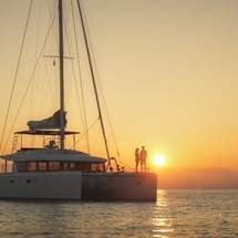 Lagoon 52