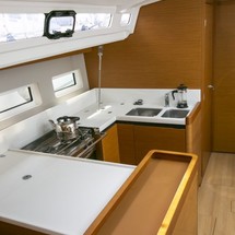 Jeanneau Sun Odyssey 440