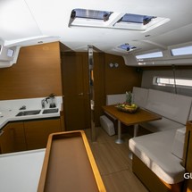 Jeanneau Sun Odyssey 440