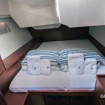 Beneteau Oceanis 48