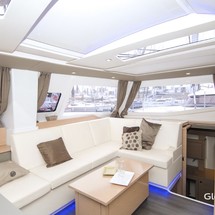 Fountaine Pajot Helia 44